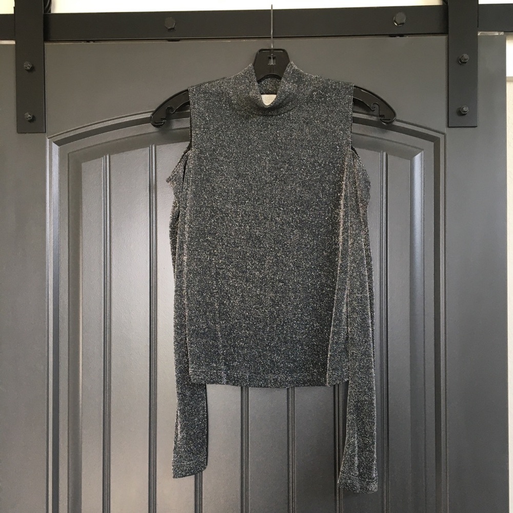 Beautiful glittery party blouse!